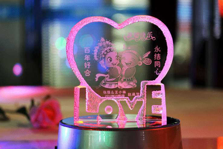 卓艺 结婚礼物定制 送朋友新婚礼品相框 创意水晶送女生女友生日礼物
