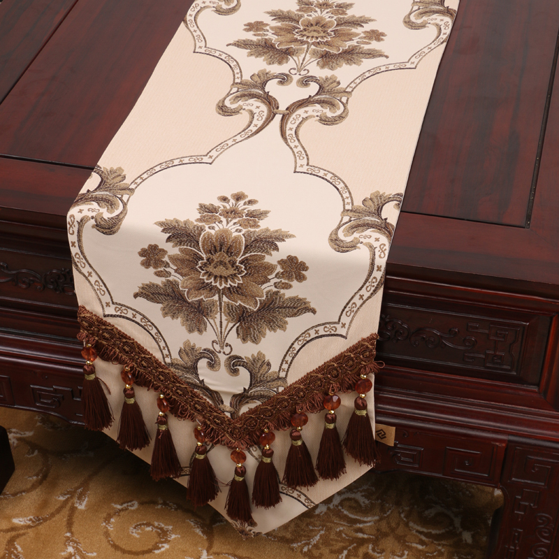 
                                        艺必旭 欧式桌旗 餐桌桌旗时尚 台布 餐垫 桌旗 床旗定做 金色 33*300cm                