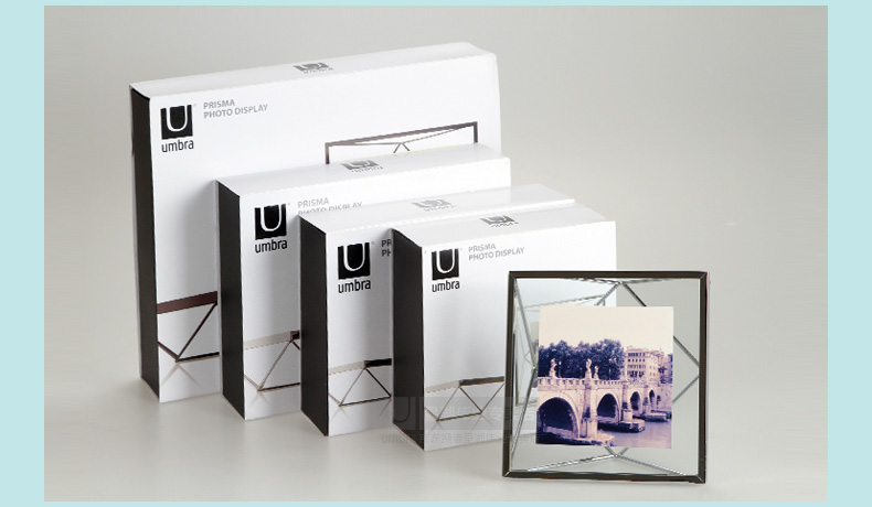 
                                                                                Umbra 加拿大 创意可挂墙金属立体菱形相框摆台 欧式相框架装饰摆件画框相框挂墙照片墙 铬色（一只装） 8x10寸                
