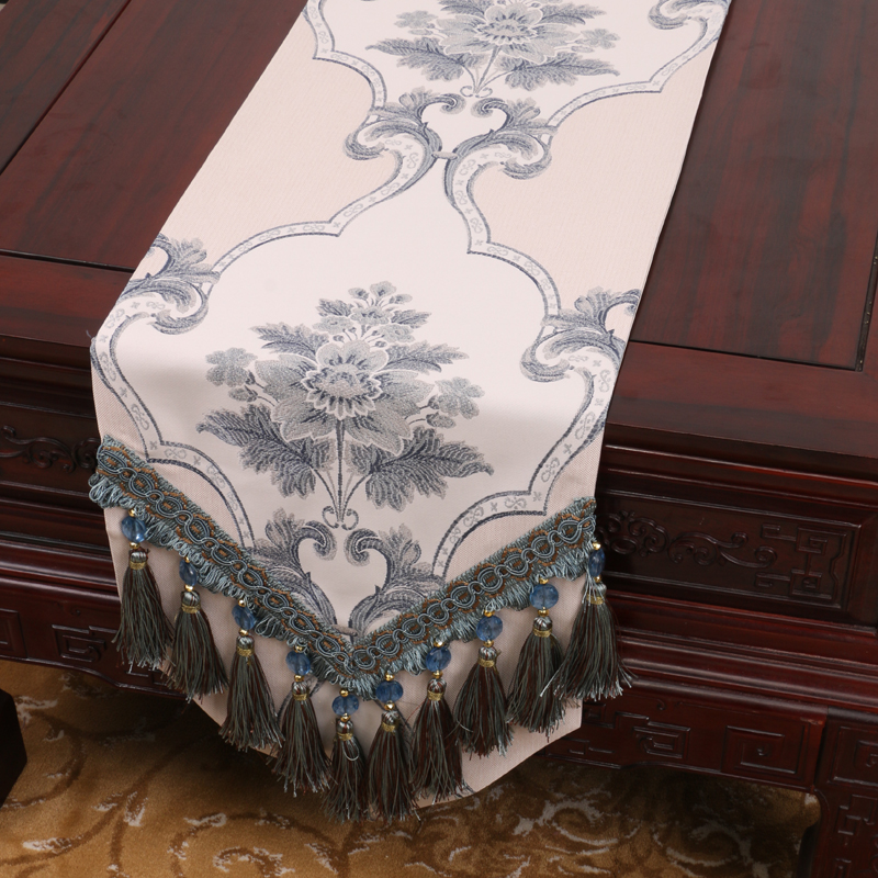 
                                        艺必旭 欧式桌旗 餐桌桌旗时尚 台布 餐垫 桌旗 床旗定做 金色 33*300cm                