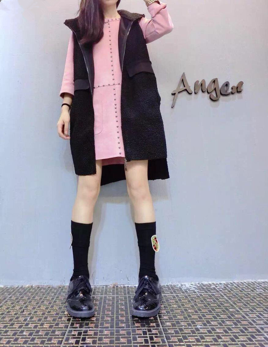 The Scarlet Letter, thick sister larger female autumn and winter coats 2015 autumn and winter large female new mm thick Lamb Wool vest jacket HOODIE AND COLOR 3XL recommended weight 140-160 characters catty picture, prices, brand platters! The elections are supplied in the national character of distribution, so action, buy now enjoy more preferential! As soon as possible.