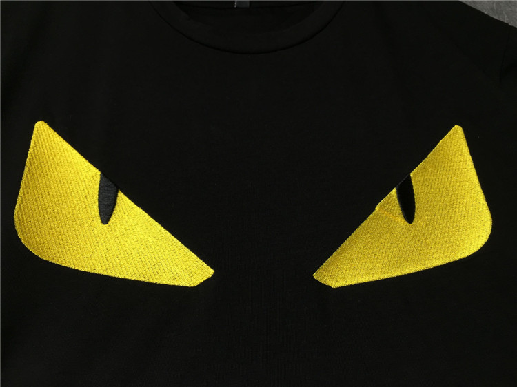 刺绣小恶魔怪兽 小恶魔黄眼睛短袖t恤丝光棉男女潮t圆领宽松 黑色 s