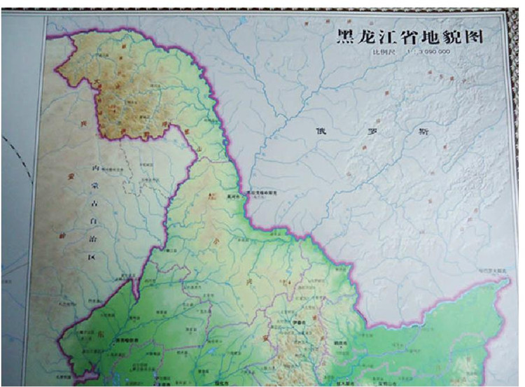 2014新版黑龙江省地图 政区交通挂绳挂图 竖版1.