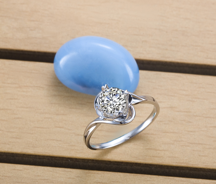 Doido爱度钻石 1克拉SI K-L色钻戒\/结婚女戒 国