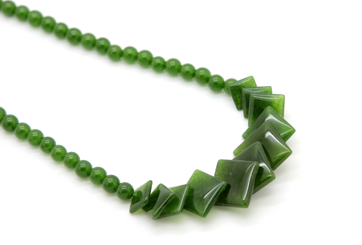 Sussie 苏茜 月圆之思台湾青玉方片项链7047