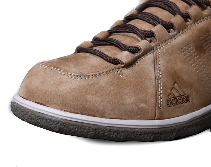 <em>阿迪达斯adidas</em> <em>运动</em>鞋 2011<em>冬季</em>新款男鞋 男子