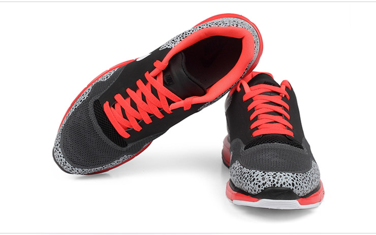 现货特卖 耐克男鞋NIKE LUNAR 登月系列跑步