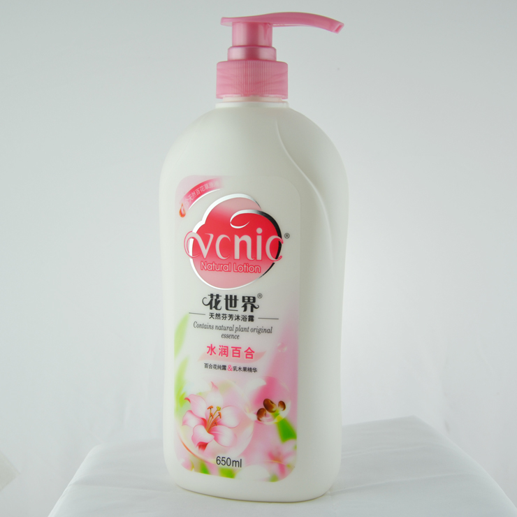 【全网比价】花世界 VCNIC 水润百合沐浴露(百合花纯露 乳木果精华) 650ml最低价_淘伴网