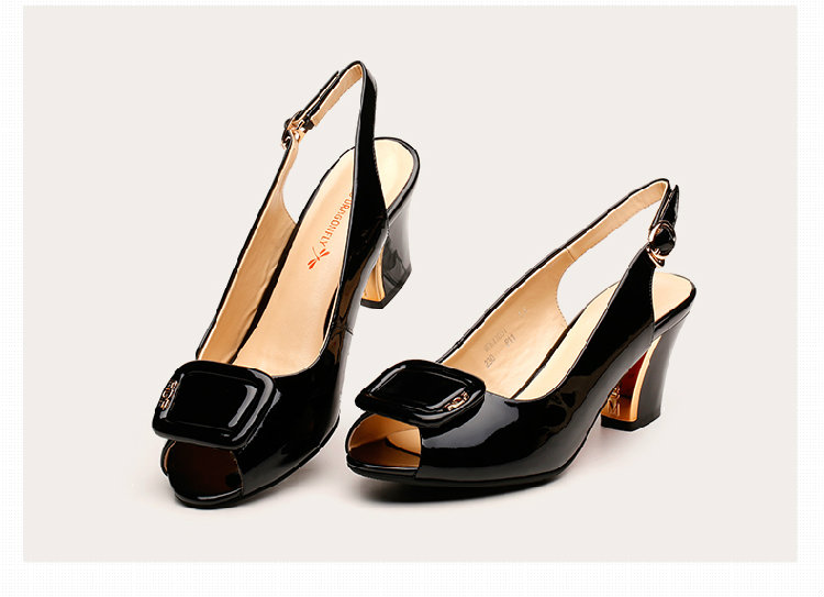 <em>红蜻蜓</em> 正品舒适<em>女凉鞋</em> WFK41031/32/33 米白