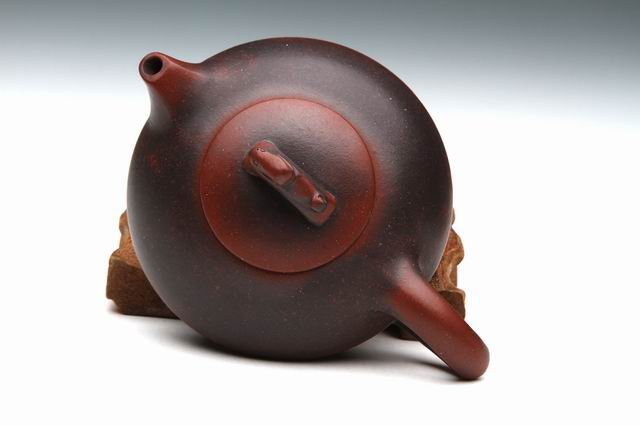        底款:风云自省 把章:范 盖