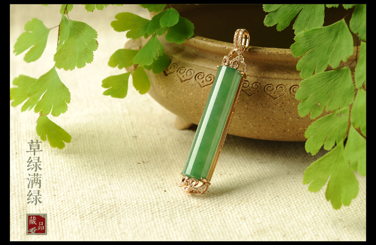 翠a货玉吊坠 缅甸翡翠满绿色玉挂件 精品 仅此