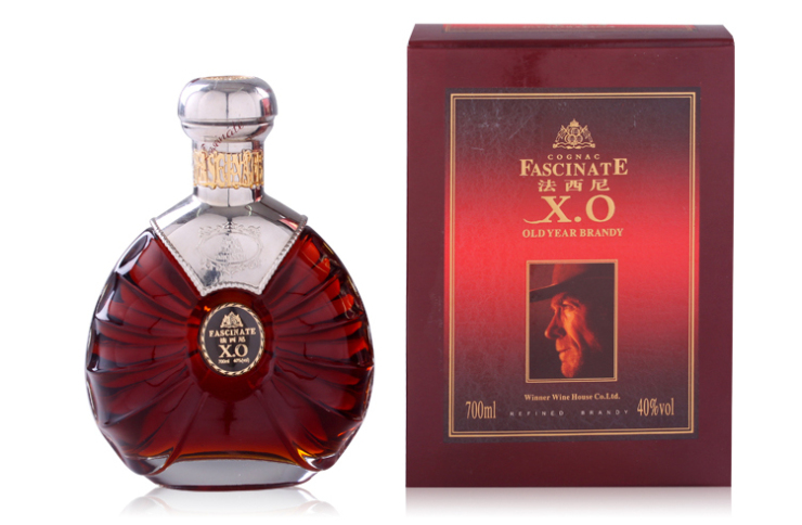 法国进口洋酒 白兰地 马爹利XO干邑礼盒700m
