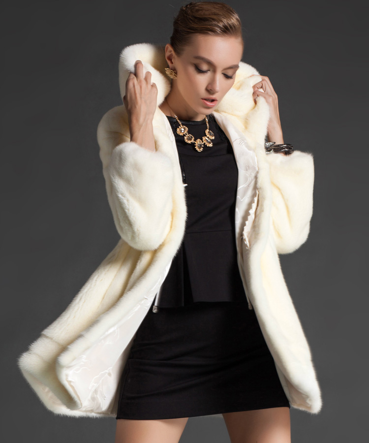 皮草外套新款2013貂哪里买卖比较好的 皮草外