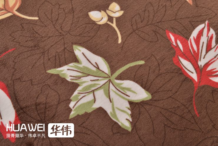 
                                        华伟圆形枫叶珊瑚绒地垫 瑜伽卧室床前电脑转椅脚垫 时尚家用田园 1.2*1.2米圆                