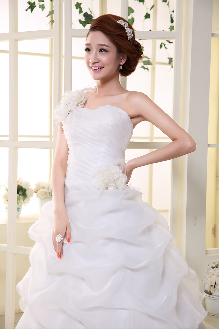 麦熙2014最新款婚纱 单肩花朵抹胸齐地公主婚纱宫廷新娘装 婚礼婚纱