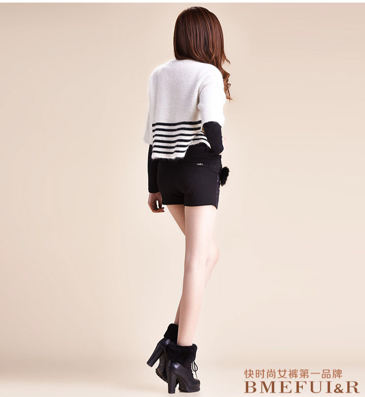 芙美妮2013<em>冬季新款</em>加厚羽绒<em>短裤女外穿</em>显瘦
