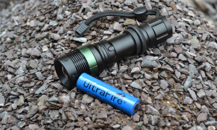 正品美国CREEQ5 自行车强光手电筒骑行装备