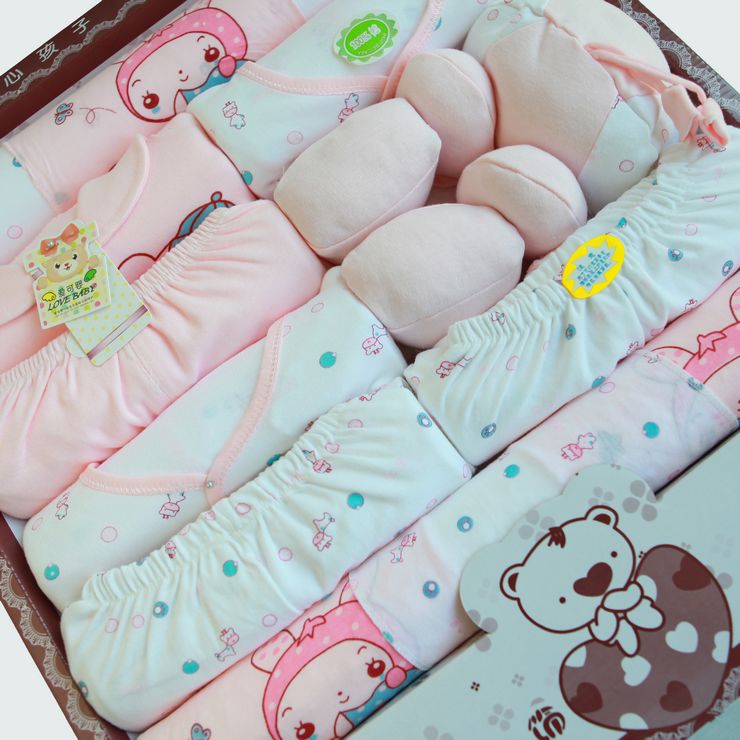 婴儿衣服礼盒套装初生宝宝婴儿用品内衣服秋冬