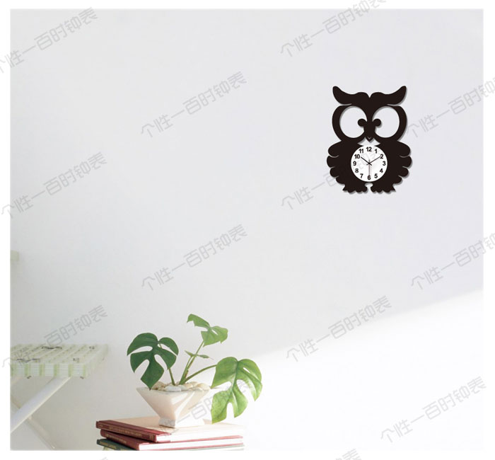 
                                        个性一百猫头鹰 亚克力挂钟个性订制DIY趣味时钟艺术创意挂钟表现代简约时钟                