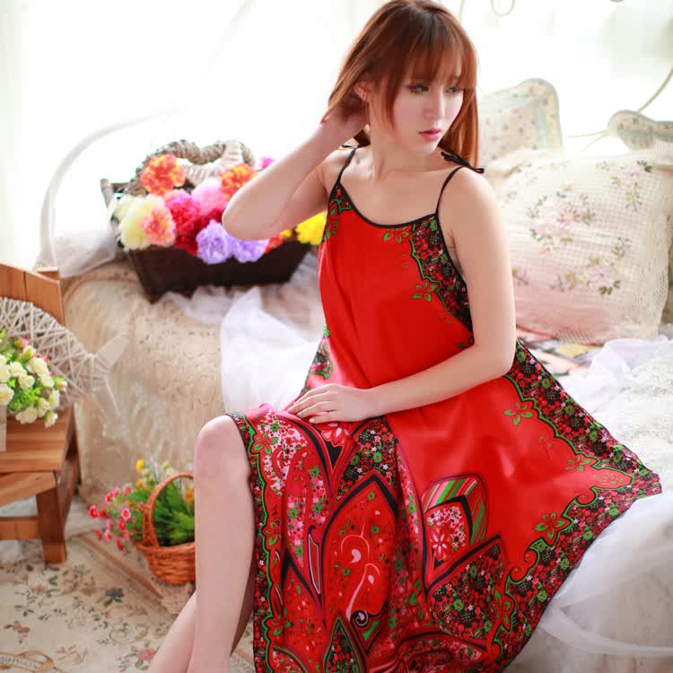 <em>夏季</em>新款加长裙丝绸<em>睡衣</em> <em>大码吊带女</em>睡裙 仿真
