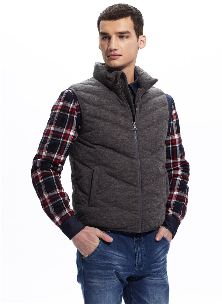 美特斯邦威<em>男</em>绗缝针织<em>羽绒马夹</em> 238415 <em>棕色</em>组