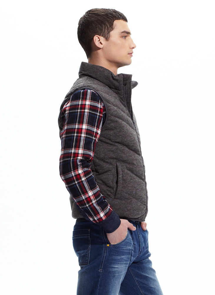 美特斯邦威<em>男</em>绗缝针织<em>羽绒马夹</em> 238415 <em>棕色</em>组