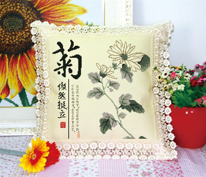 
                                        千思梦妍印花抱枕十字绣梅兰竹菊家居装饰枕头 沙发枕 靠枕 汽车抱枕                