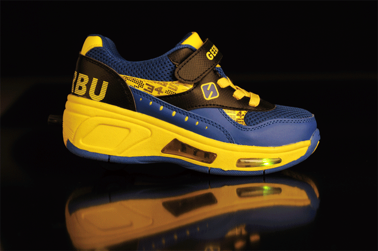 鞋 运动鞋 750_498 gif 动态图 动图