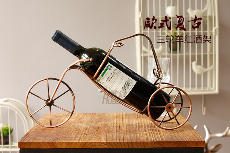 
                                        蒂拉欧式铁艺创意红酒架 古铜色葡萄酒架 创意酒架 酒杯架 酒柜摆件 枫叶款                