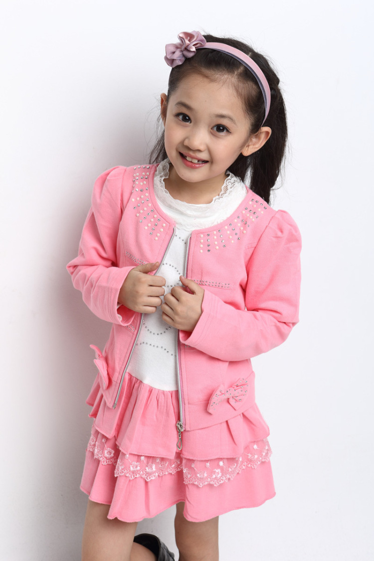 哒哒唔新款女童<em>秋装</em>中童裙<em>套装</em>蕾丝花朵打底短