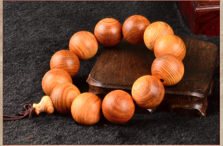 帝王龙血木手串男士牌子好不好 血龙木手串1.