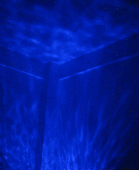 艾嘉居 创意海浪投影灯 动态浪漫海浪投影仪音响 安睡