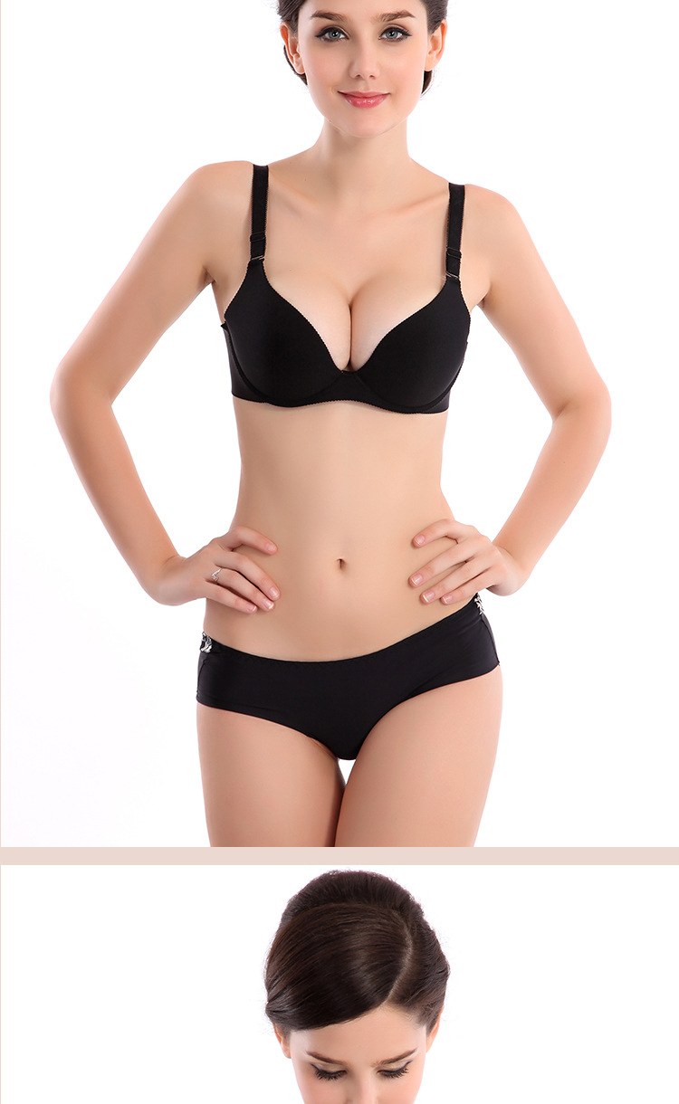 春夏新品无痕光面性感<em>文胸</em> 聚拢<em>文胸</em> 黑色在京