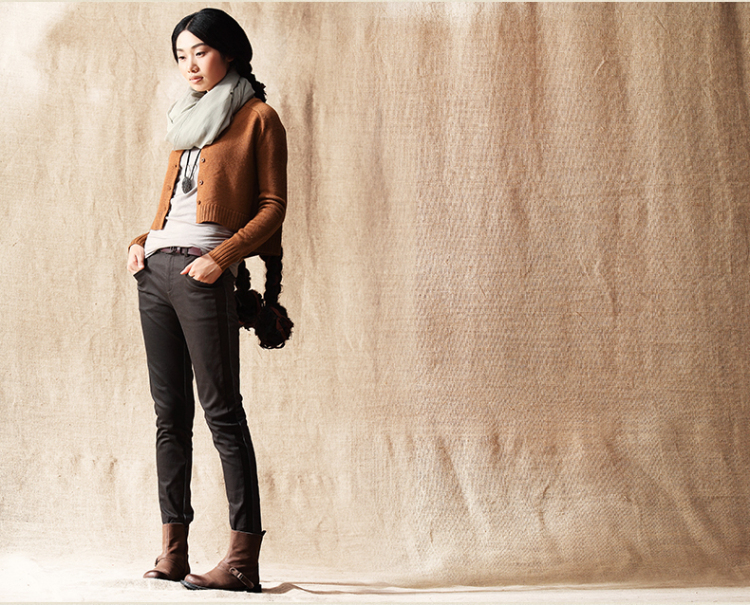 <em>茵曼</em> 冬新款<em>茵曼</em>女圆领<em>开衫毛衣</em>【VC834131