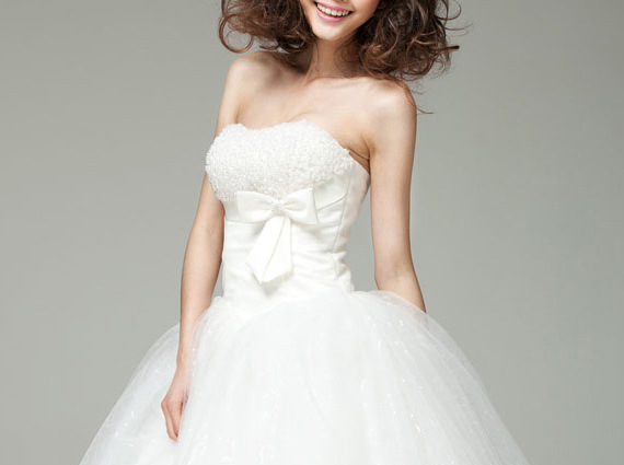 性感不掉少女小胸平胸隐形<em>文胸罩</em>新娘礼服婚纱