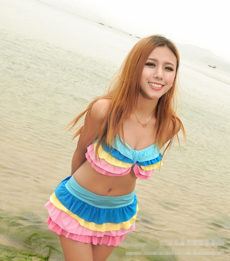 <em>货到付款</em> 沫雅依格 新款<em>系带文胸</em>分体裙式比基