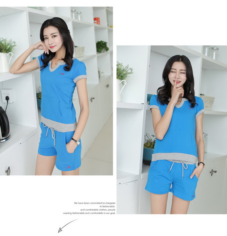 <em>支持货到付款</em>爱堤儿2014休闲时尚短袖<em>短裤</em>套