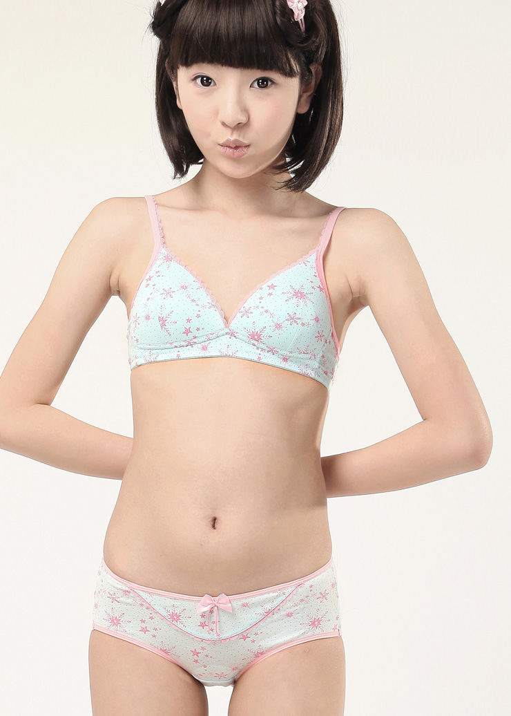 <em>可娃衣</em>奇幻少女梦无托<em>文胸</em>+底裤(套装)学生文