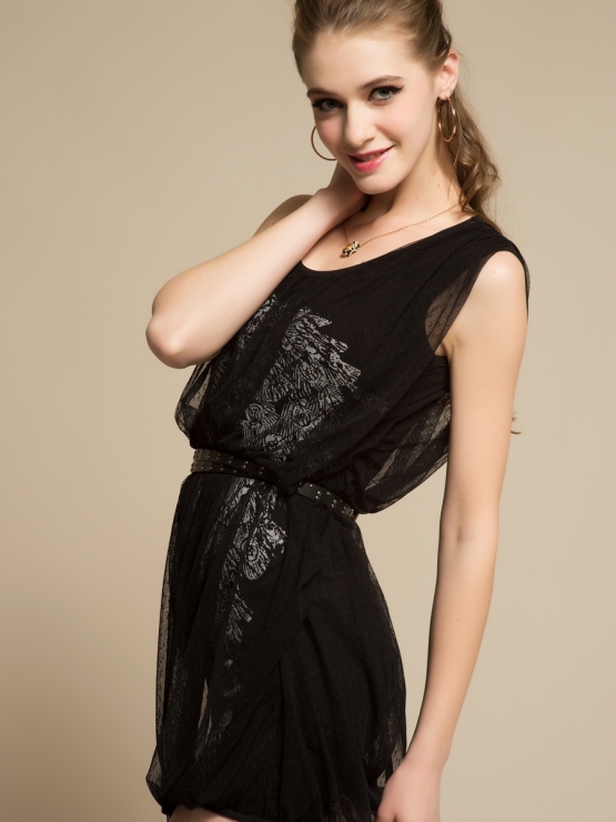 薇薇安vivian 孔雀印花覆纱长T恤裙 7644 <em>尺码</em> 