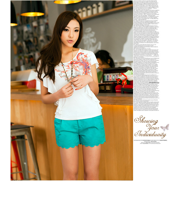 艾唯都韩圆领印花短袖荷叶袖T恤女夏上衣t蝙蝠