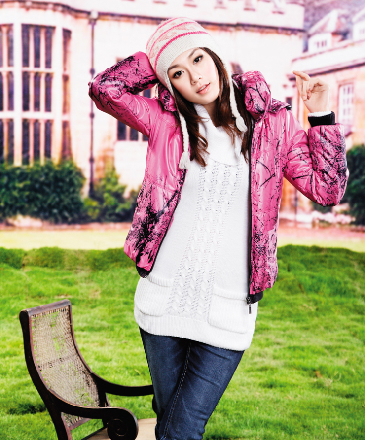 三番Sanfan 马伊?代言品牌冬季女装树花风衣甩