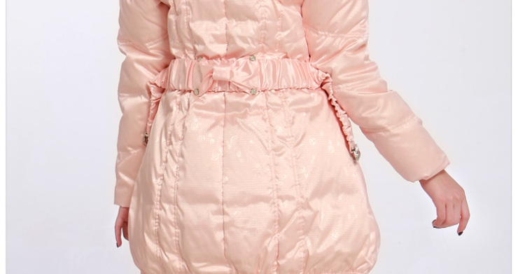 十八淑女坊2012冬装新款收腰修身毛边帽长款