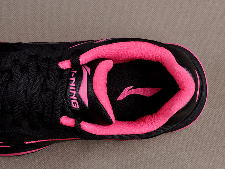 2012新款 李宁羽毛球鞋 女士运动鞋Lining AYT