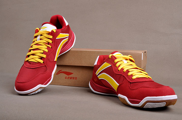 2012新款 李宁羽毛球鞋 女士运动鞋Lining AYT