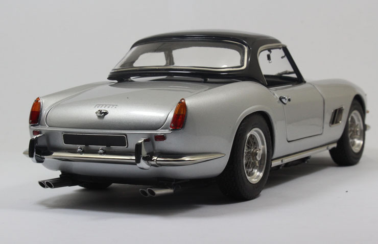 1960年法拉利250加利福尼亚 汽车模型 cmc M