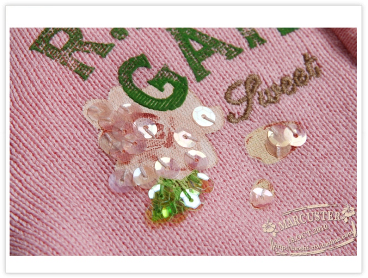 RTW 新款<em>童装</em>全棉<em>连帽</em>印花绣标<em>开衫毛衣</em>亲子