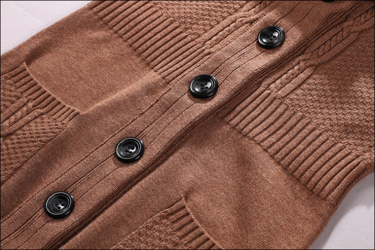 露西维特lucywitte秋冬女装韩版女士针织<em>开衫中</em>