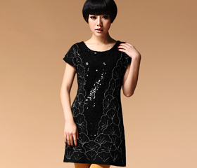 凡茉 <em>精致女人</em>手工钉珠兰花亮片插肩袖<em>连衣裙</em>