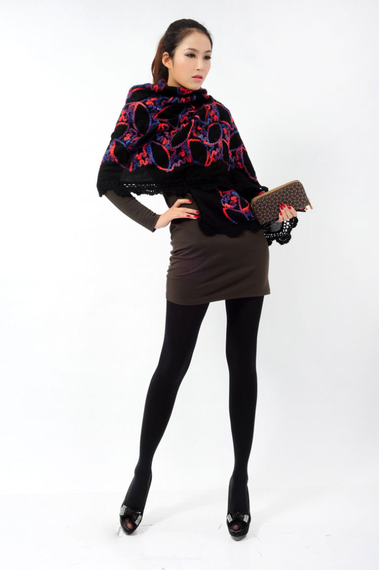 米尔酷 2012初秋女款 复古手工钩花羊毛披肩围