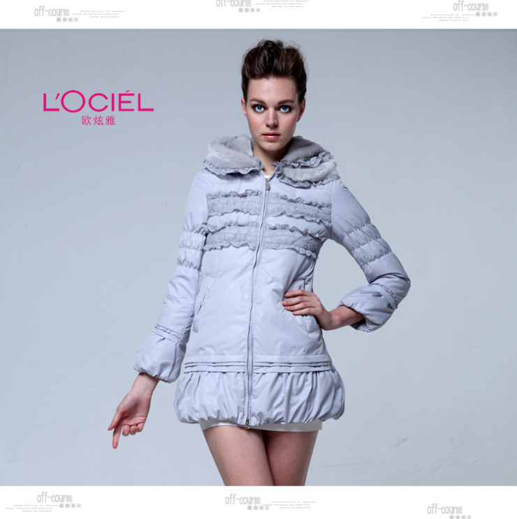 欧炫雅 2012冬季新款可爱小毛领蕾丝花边女装